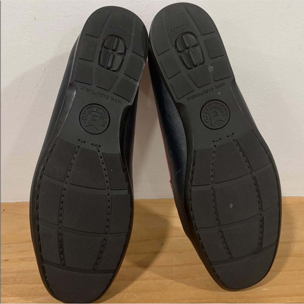 Mephisto Leather Janet Cool Air Loafers, Size 7,5 - Picture 8 of 15